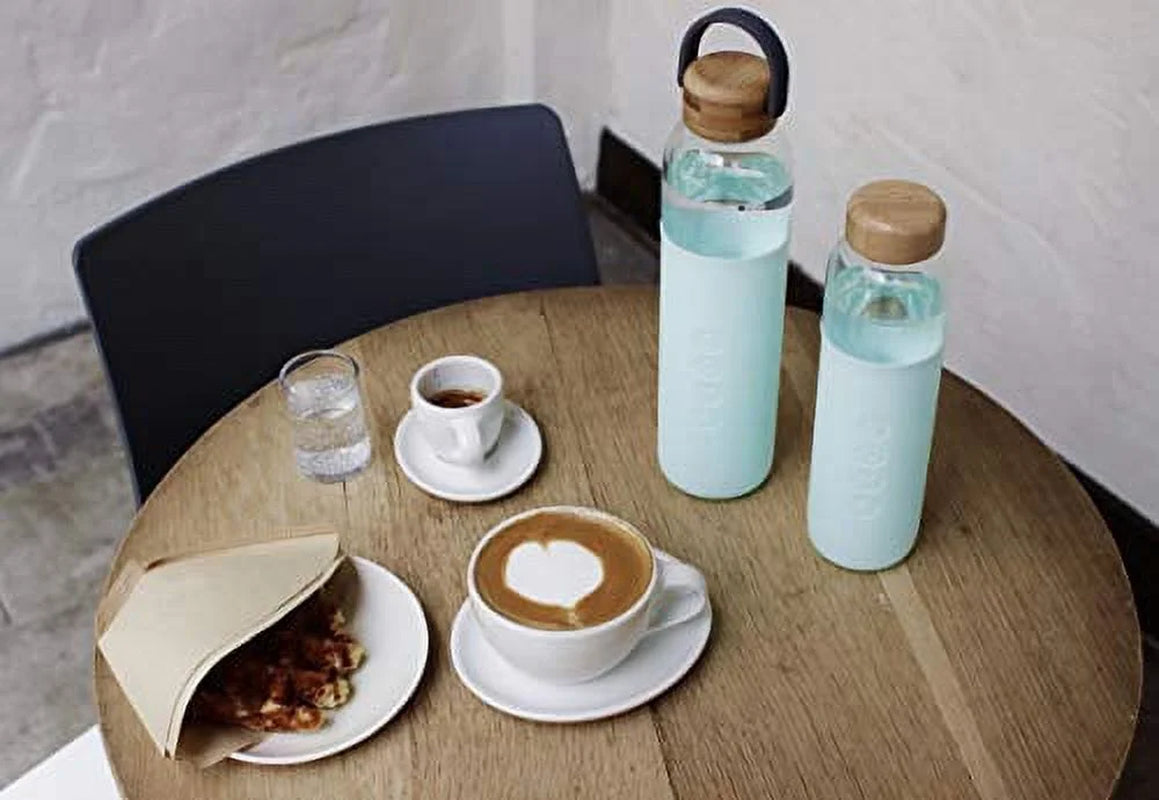 Stay Stylishly Hydrated with the Mint 25oz Glass Water Bottle - Eco-Friendly & Shatter-Resistant!